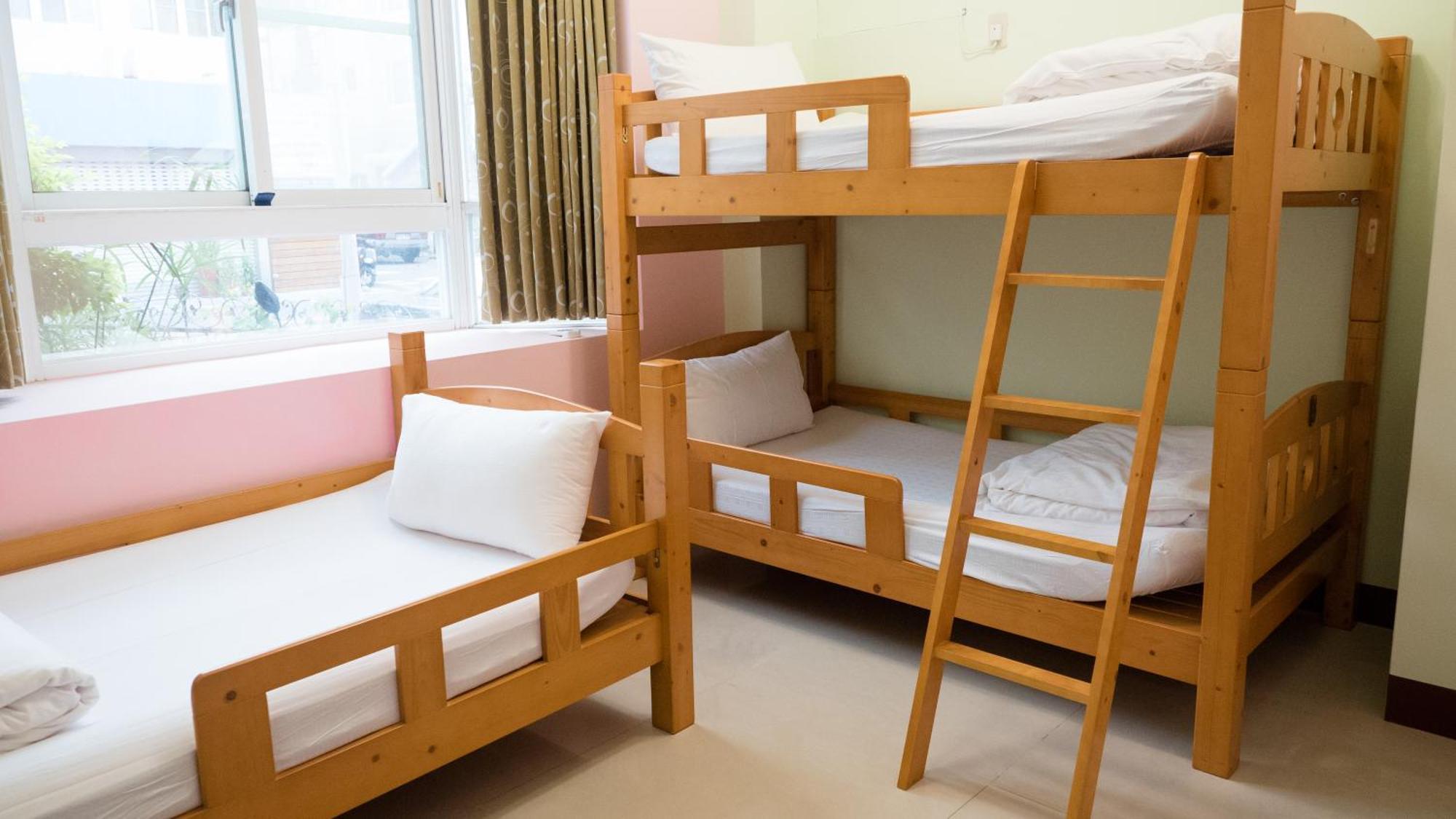 17 Years Old Coffee Hostel Taitung Phòng bức ảnh