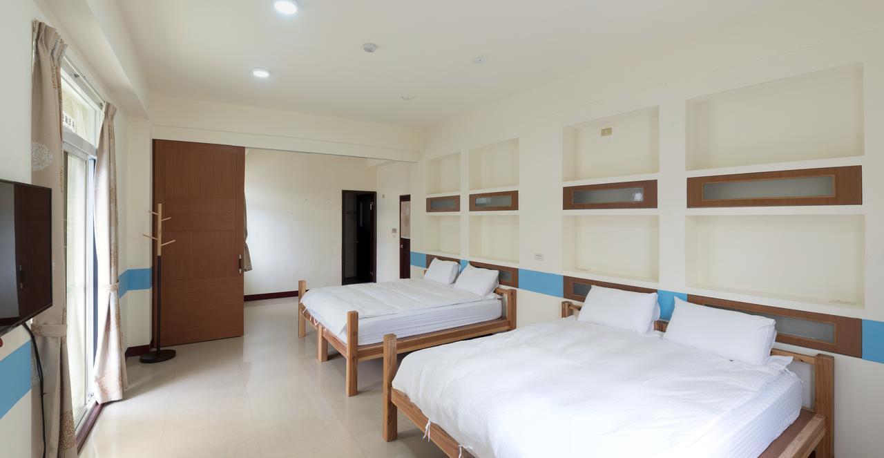 17 Years Old Coffee Hostel Taitung Ngoại thất bức ảnh