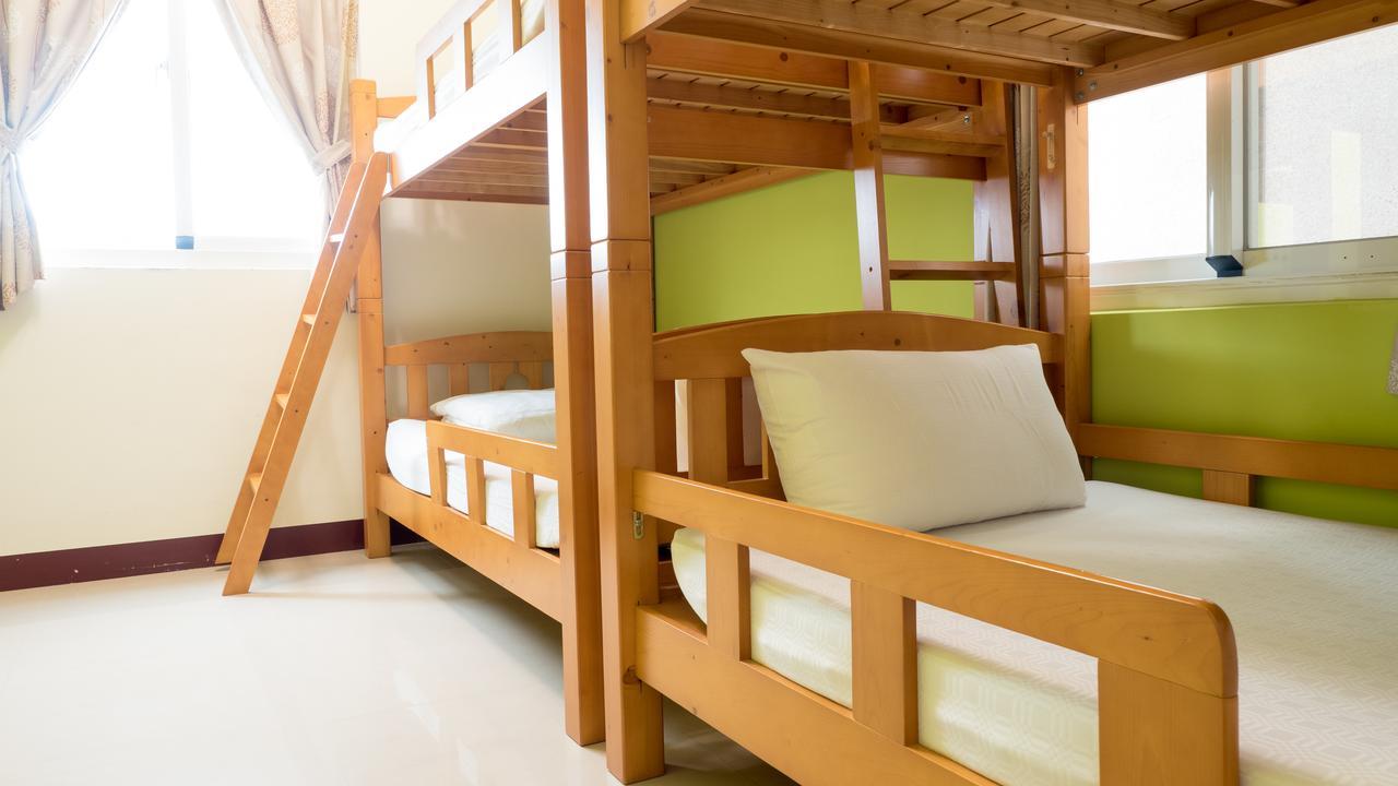17 Years Old Coffee Hostel Taitung Ngoại thất bức ảnh