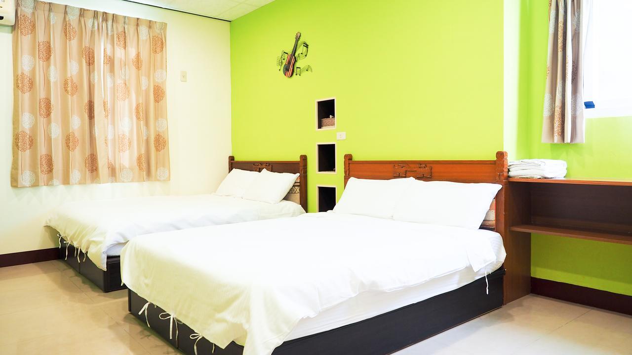 17 Years Old Coffee Hostel Taitung Phòng bức ảnh