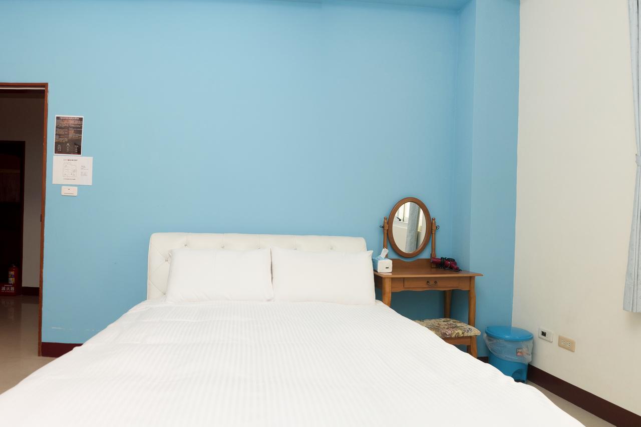 17 Years Old Coffee Hostel Taitung Phòng bức ảnh