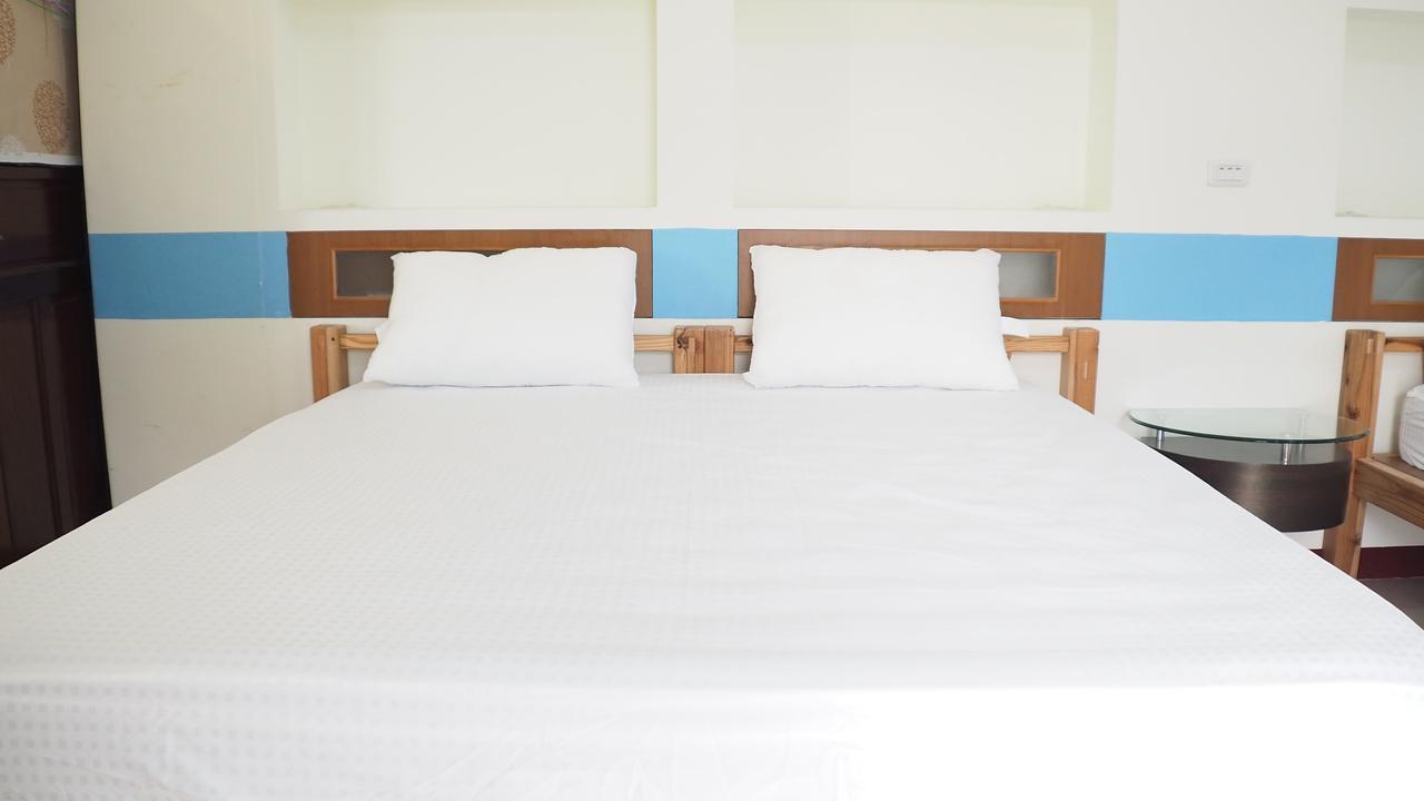 17 Years Old Coffee Hostel Taitung Phòng bức ảnh