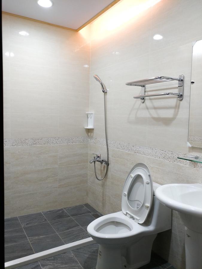 17 Years Old Coffee Hostel Taitung Ngoại thất bức ảnh