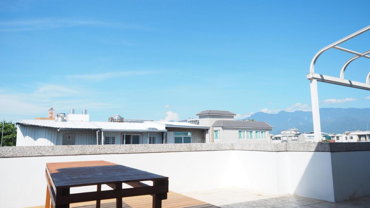 17 Years Old Coffee Hostel Taitung Ngoại thất bức ảnh